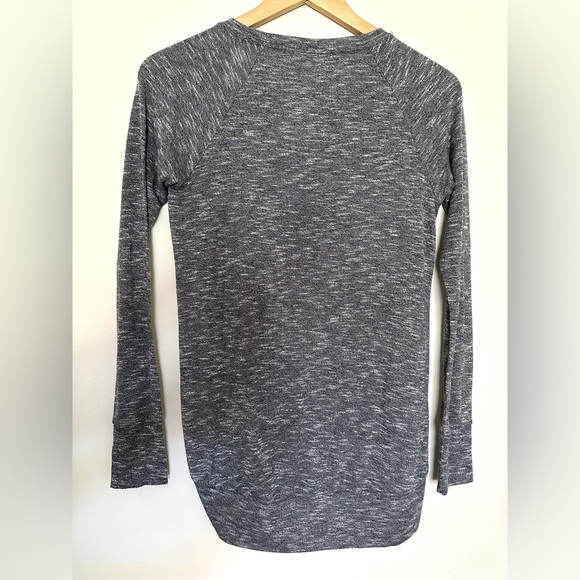 Juicy Couture Sweater Blouse Top Women’s Sz Small Gray Tie Front Long Sleeve - Picture 5 of 7